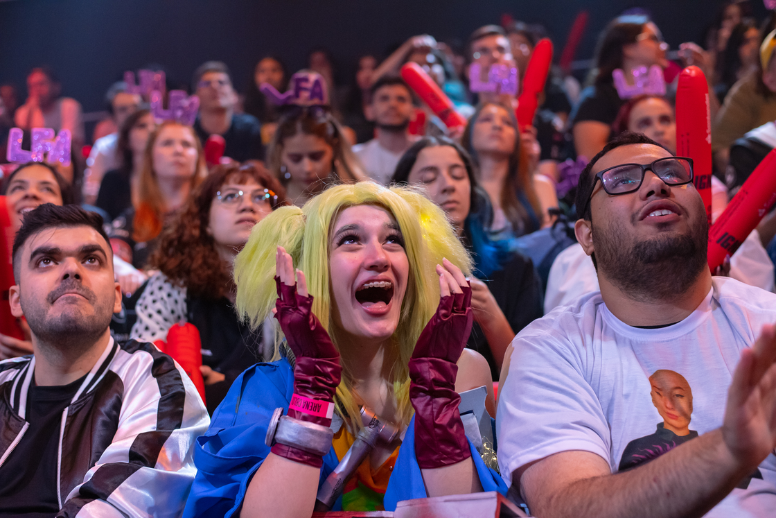 LoL: Riot Games comemora Orgulho LGBTQIA+ em 2023; saiba todas