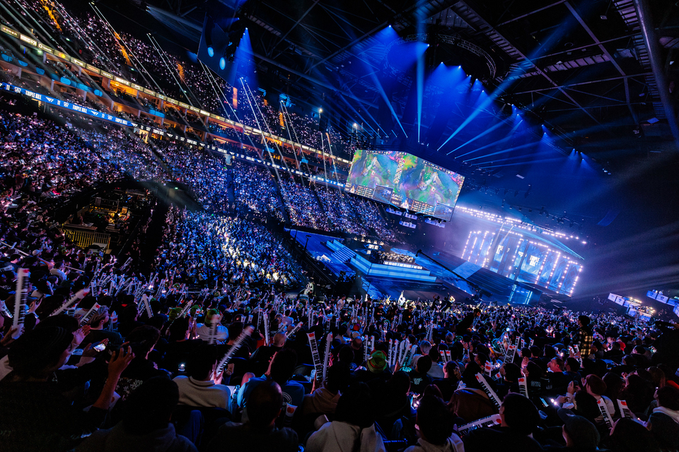 London Riot Rwandan London | Riot Games